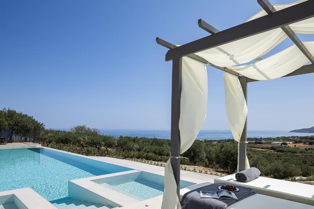 5 bedroom Villa in Lappa, Rethymno Prefecture, Greece – 66474