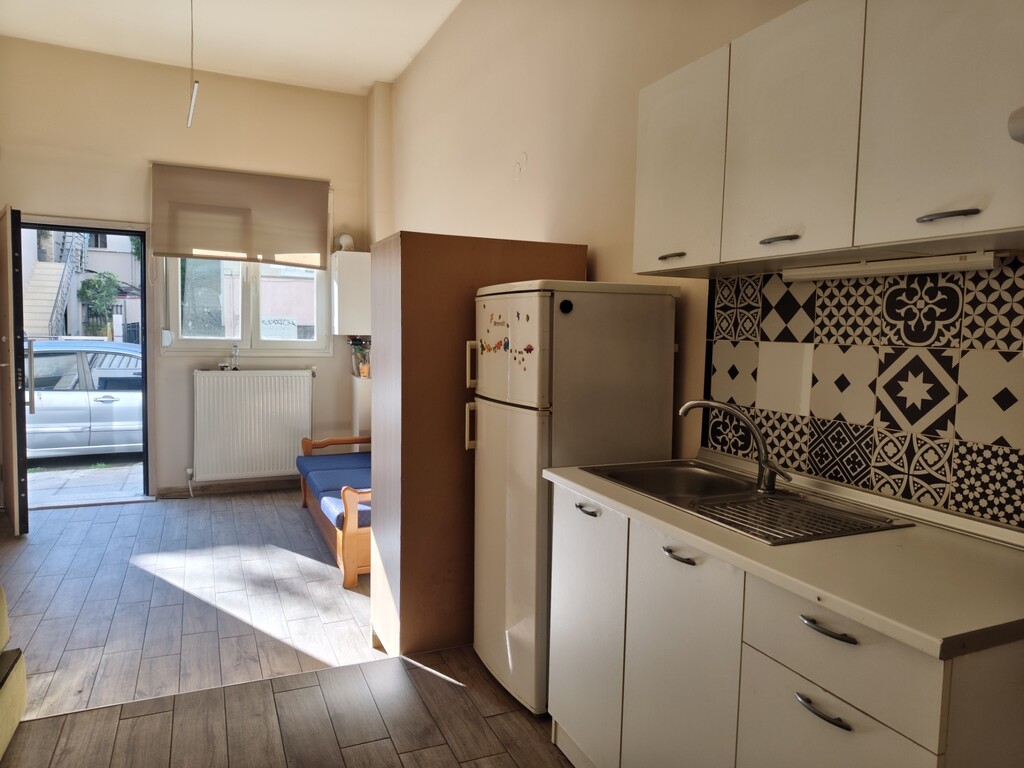 Flat in Ampelokipoi, Thessaloniki – Suburbs, Greece – 66461