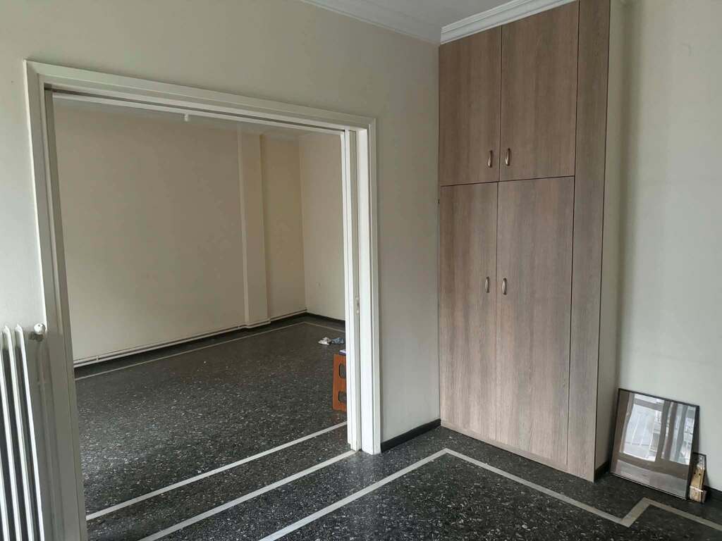 3 bedroom Flat in Analipsi – Mpotsari – Nea Paralia, Thessaloniki – Municipality, Greece – GDOMV3