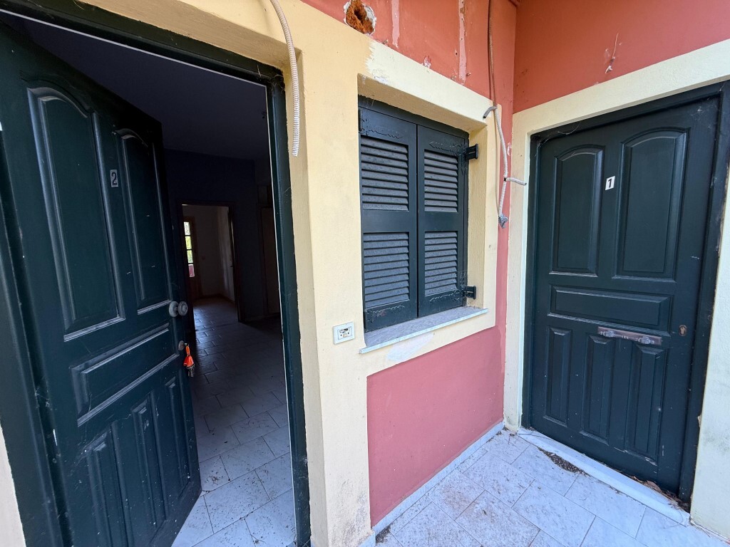6 bedroom Complex in Corfu, Corfu Prefecture, Greece – 66400