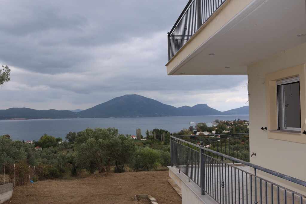 4 bedroom Detached house in Aidipsos, Evia, Greece – GDOMV3