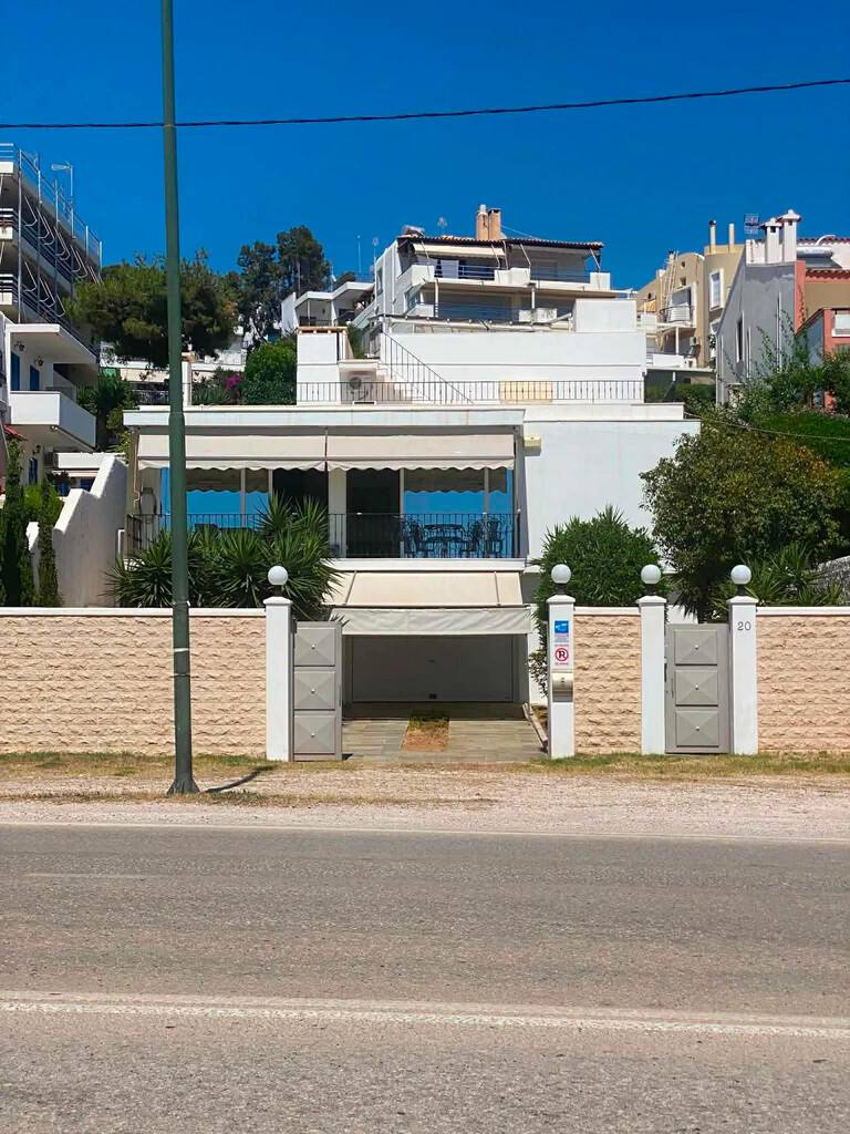 6 bedroom Detached house in Saronida, Rest Of Attica, Greece – GDOMV3