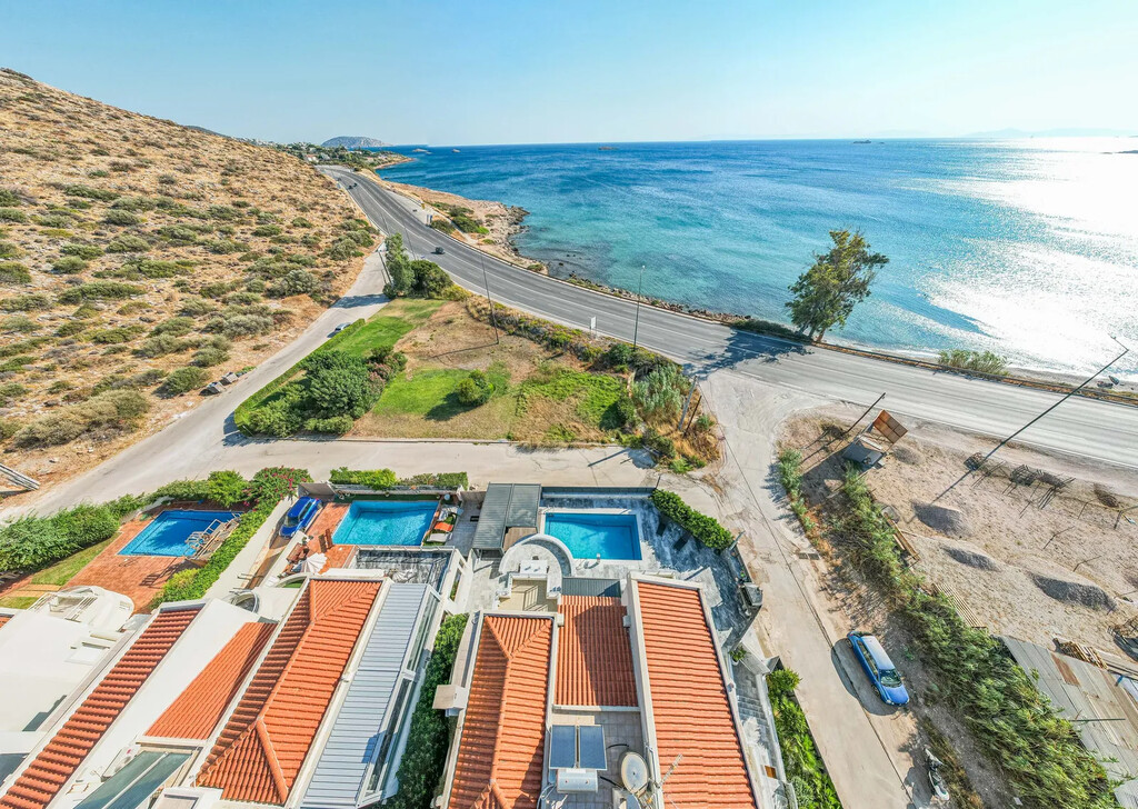 4 bedroom Villa in Kalivia Thorikou, Rest Of Attica, Greece – GDOMV3