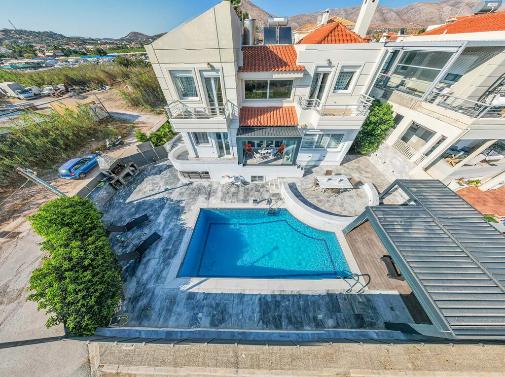4 bedroom Villa in Kalivia Thorikou, Rest Of Attica, Greece – GDOMV3