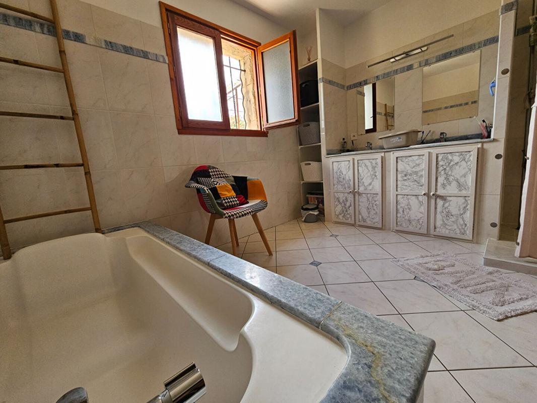 3 bedroom maison in Cavanac, Aude, France