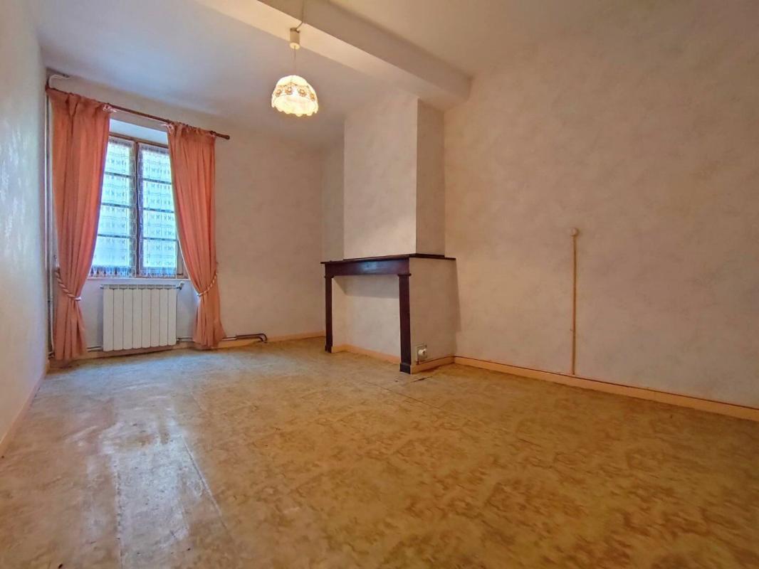 4 bedroom maison de village in Belesta, Ariège, France