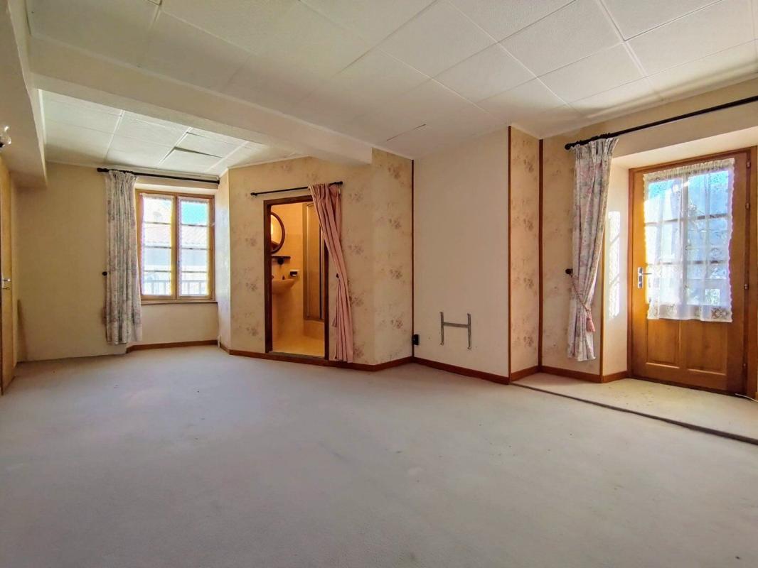 4 bedroom maison de village in Belesta, Ariège, France