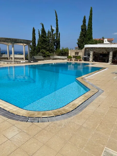 Villa in Kalivia Thorikou, Rest Of Attica, Greece – GDOMV3