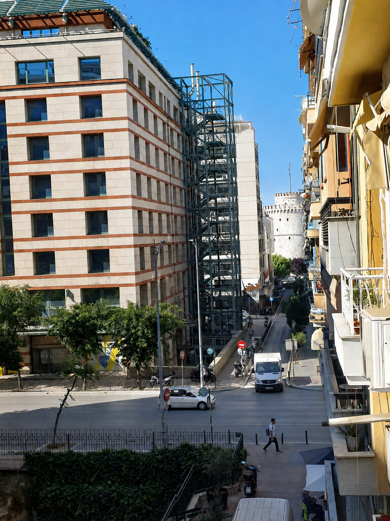 2 bedroom Flat in Center Of Thessaloniki, Thessaloniki – Municipality, Greece – GDOMV3