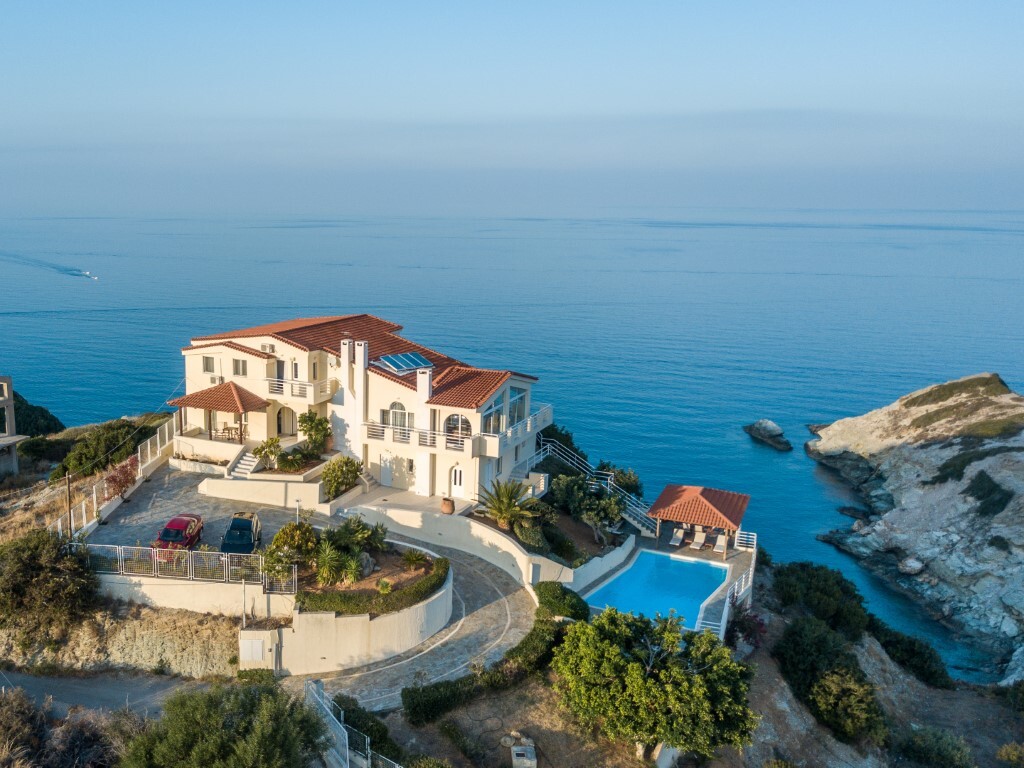 5 bedroom Villa in Gazi, Heraklion Prefecture, Greece – GDOMV3