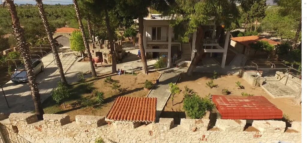 Villa in Korinthos, Corinthia, Greece – GDOMV3