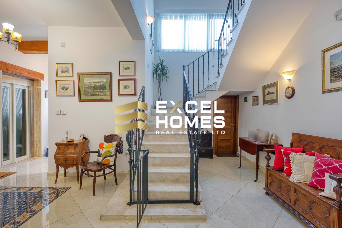 4 bedroom Villa in Attard, Malta – 69017