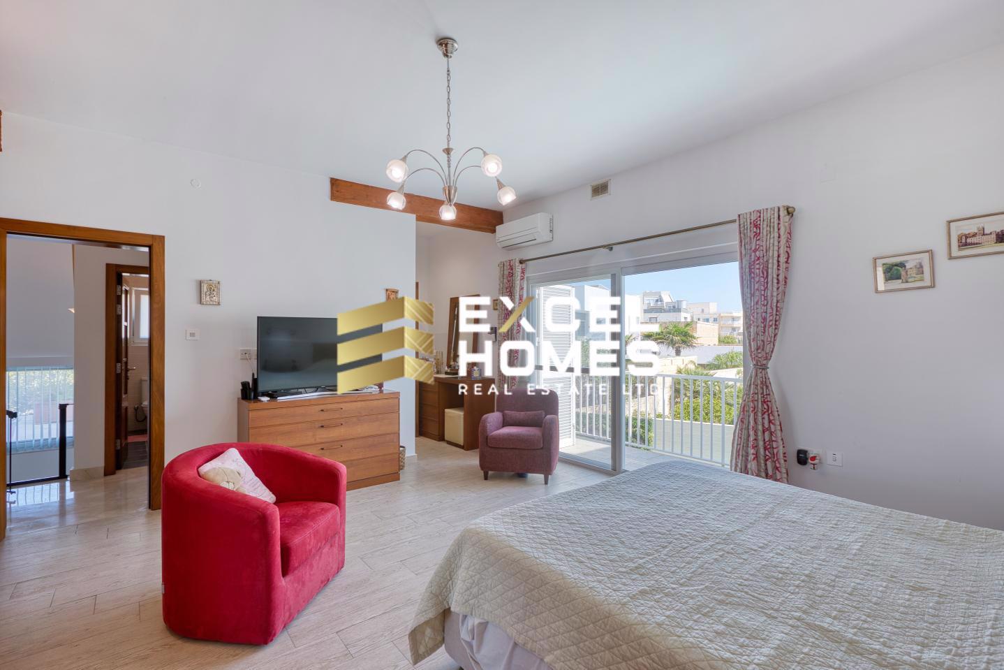4 bedroom Villa in Attard, Malta – 69017