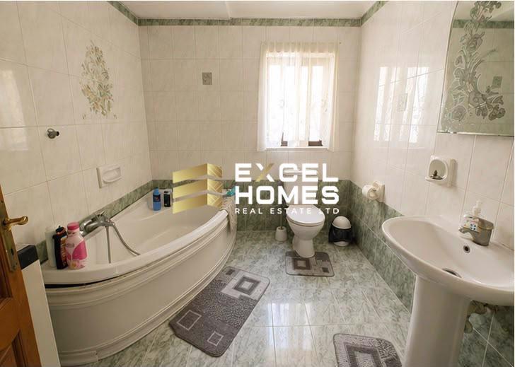 3 bedroom Maisonette in Mtarfa, Malta – 69013