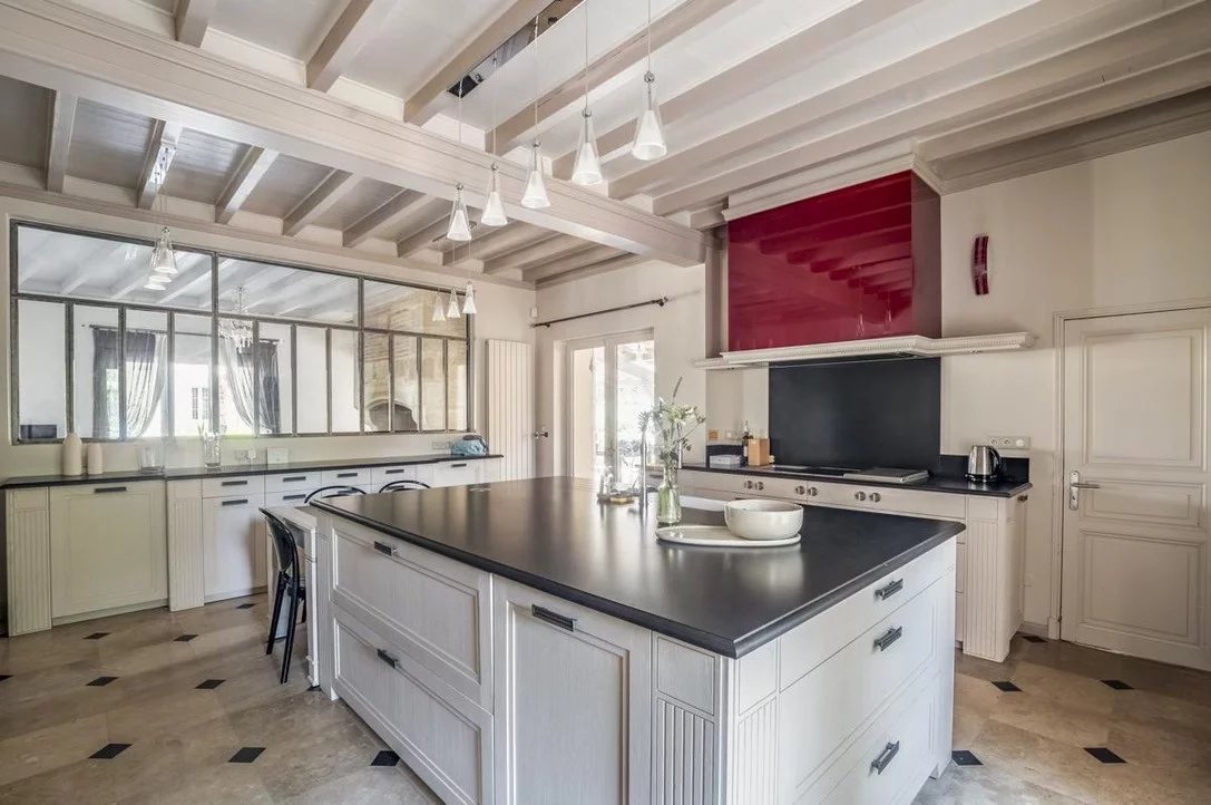 Magnificent 12th-Century Château – Meticulously Restored Historic Estate with Luxurious Features, Aquitaine – France – BVI79991