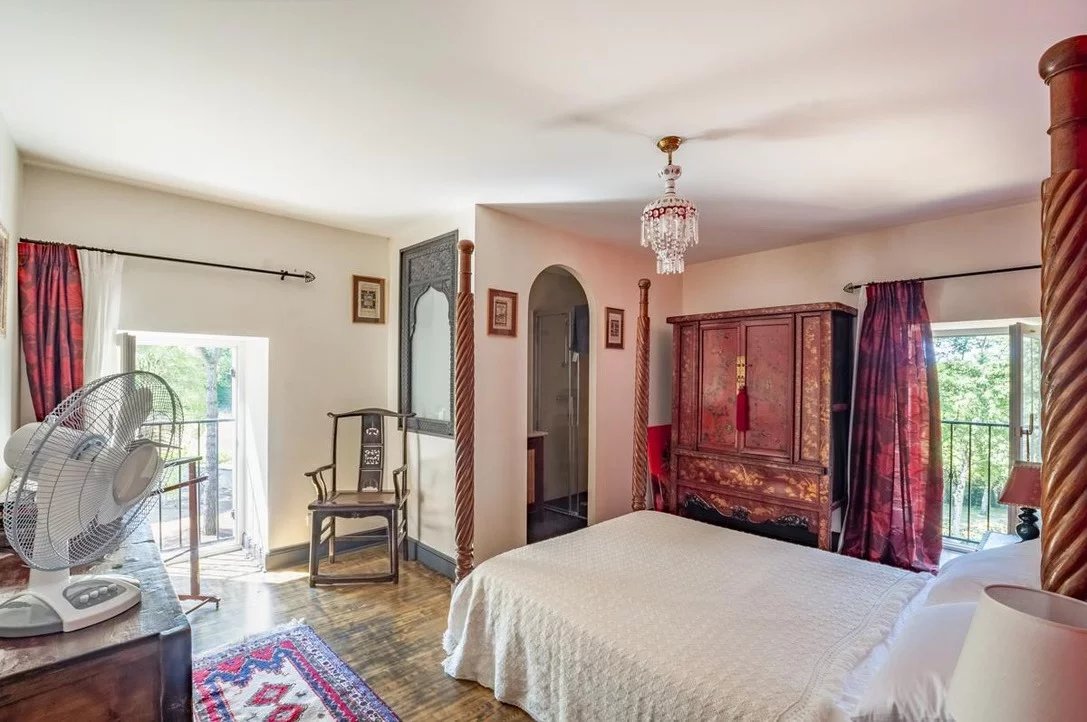Magnificent 12th-Century Château – Meticulously Restored Historic Estate with Luxurious Features, Aquitaine – France – BVI79991