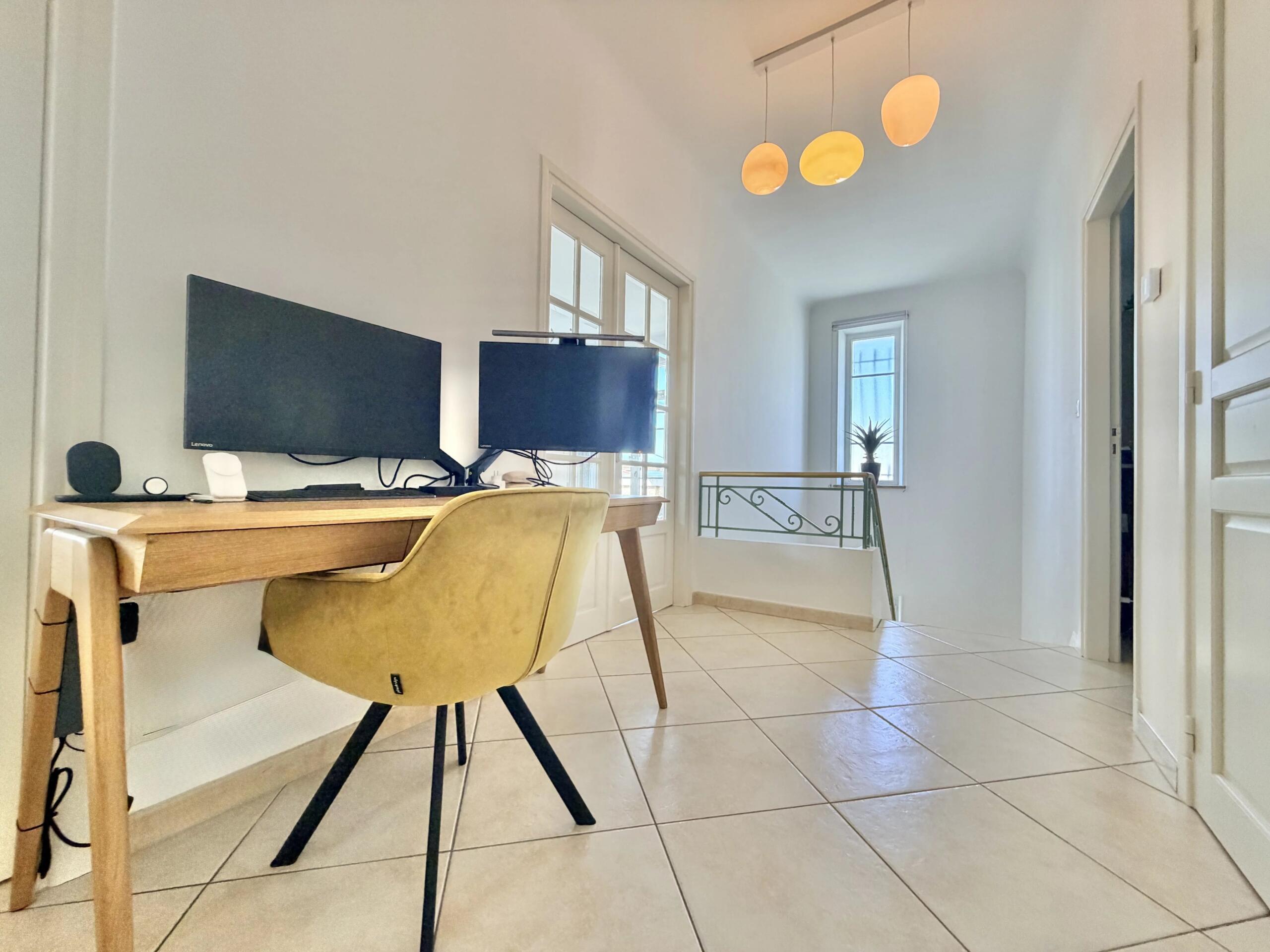 Excellent Value –  Spacious, bright and immaculate!, Languedoc-Roussillon – France – BVI85970