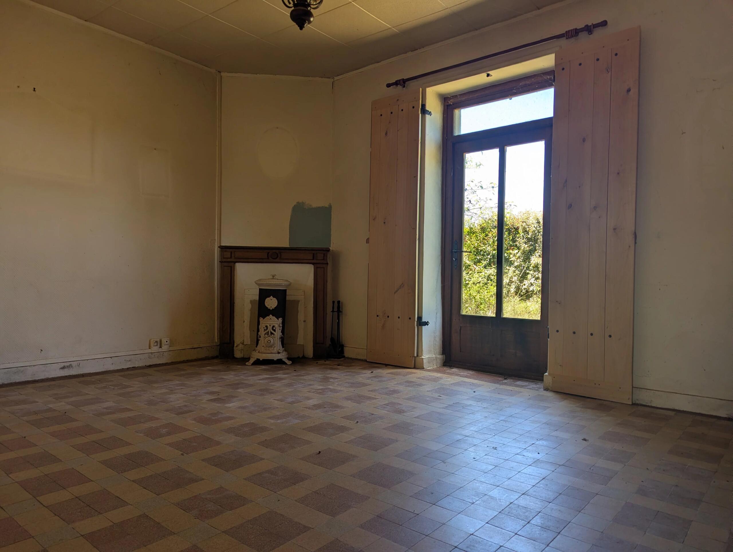 Charming 2-bed cottages plus outbuildings in the heart of the Indre, Centre – France – BVI86179