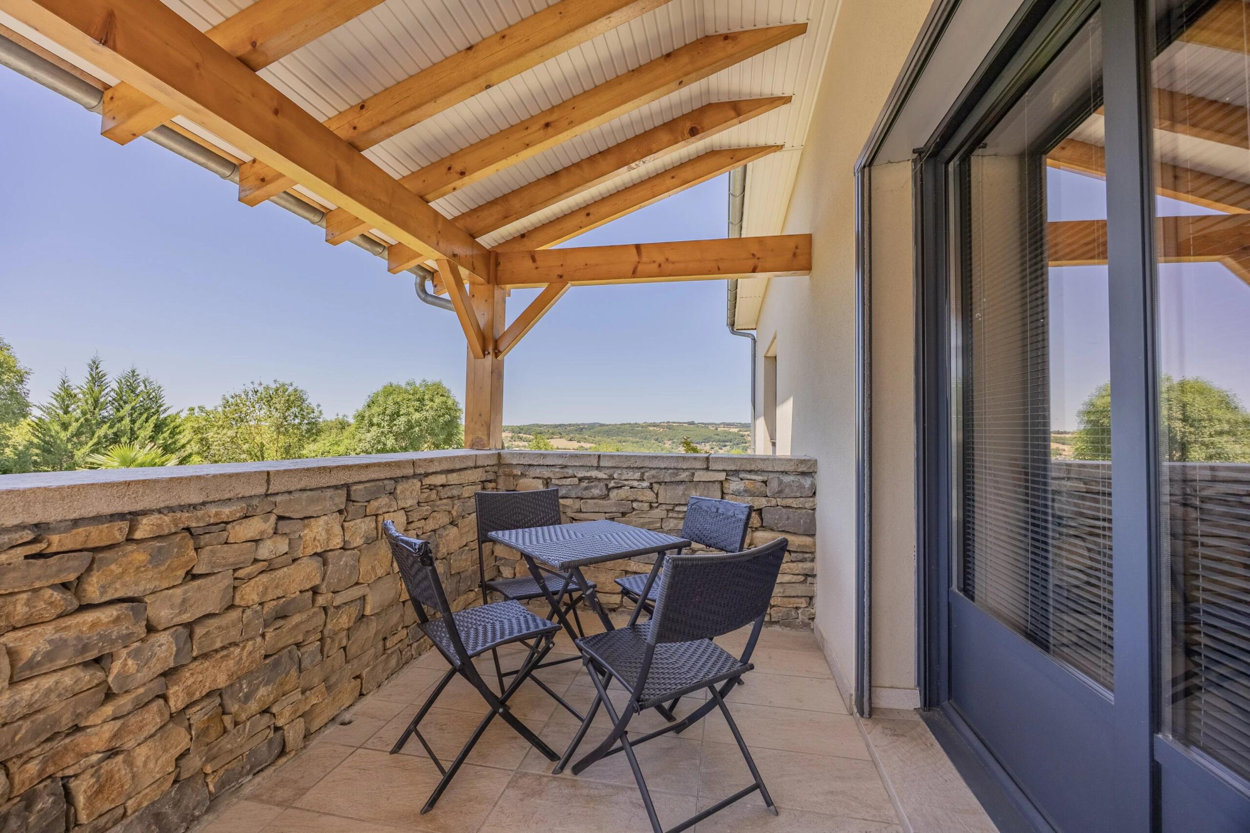 Architect-designed villa of original concept with pool, views of the Ségala, 15 minutes from Figeac, Midi-Pyrénées – France – BVI86223