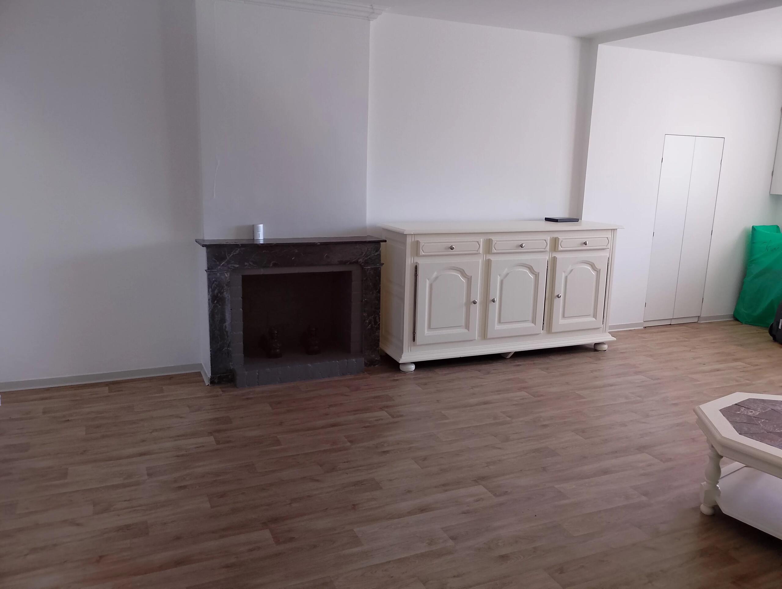 Renovated 3-bed house with garden, garage and workshop on the edge of Jonzac, Poitou-Charentes – France – BVI86409
