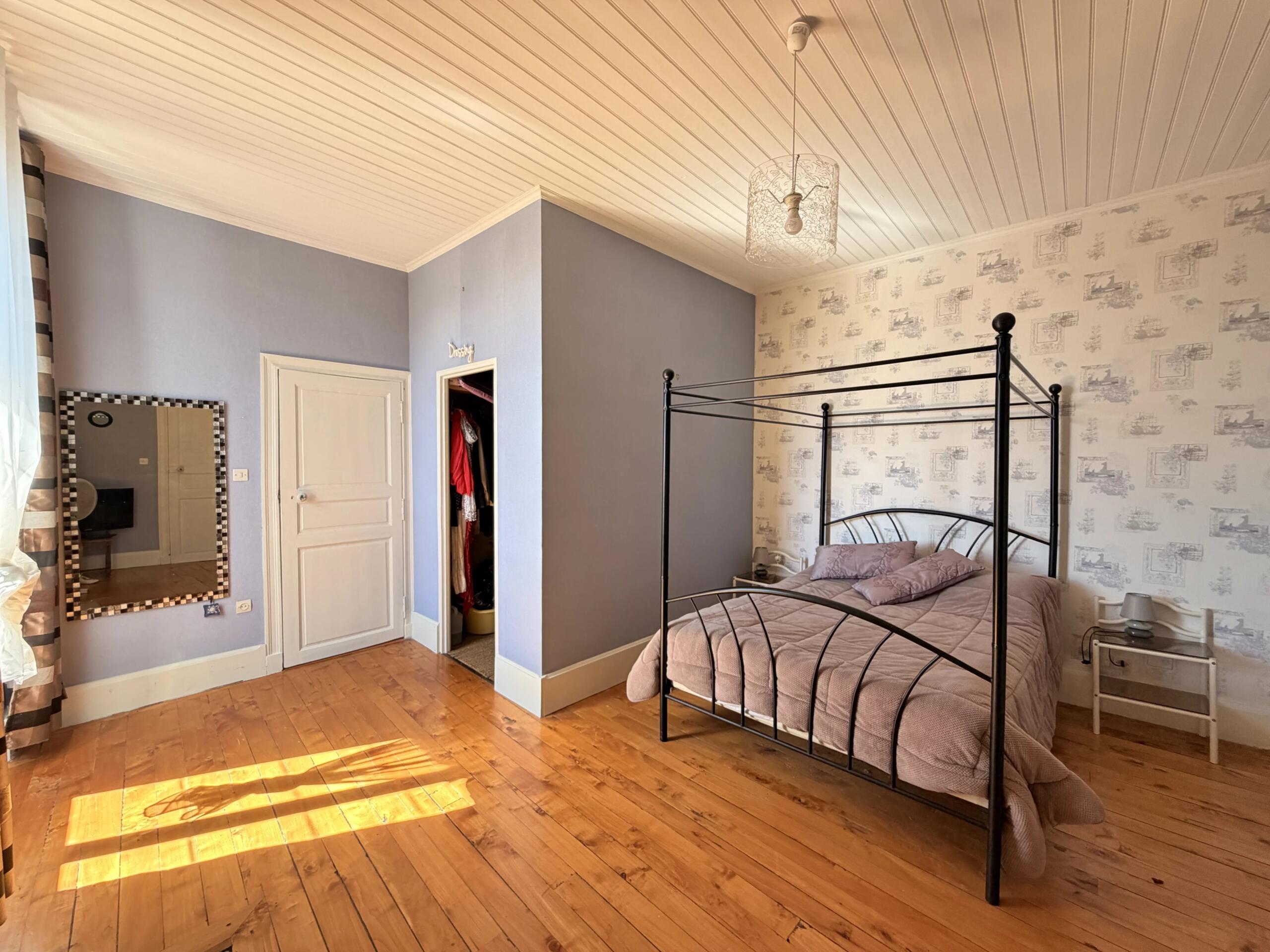 Spacious Character Home with Courtyard Oasis in the Heart of Verteuil-sur-Charente, Poitou-Charentes – France – BVI86414