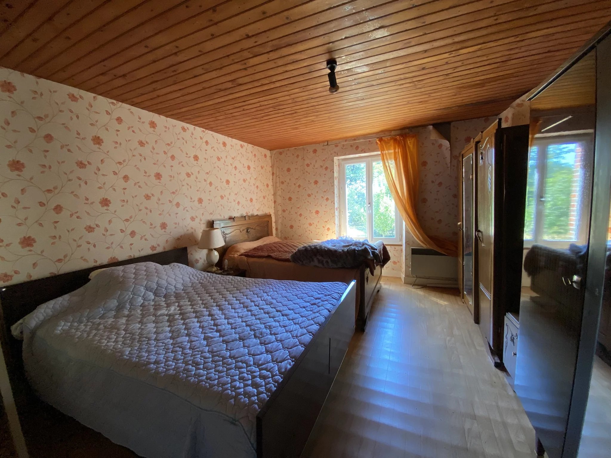 Pretty hamlet house with a garden and a garage, Limousin – France – BVI85497