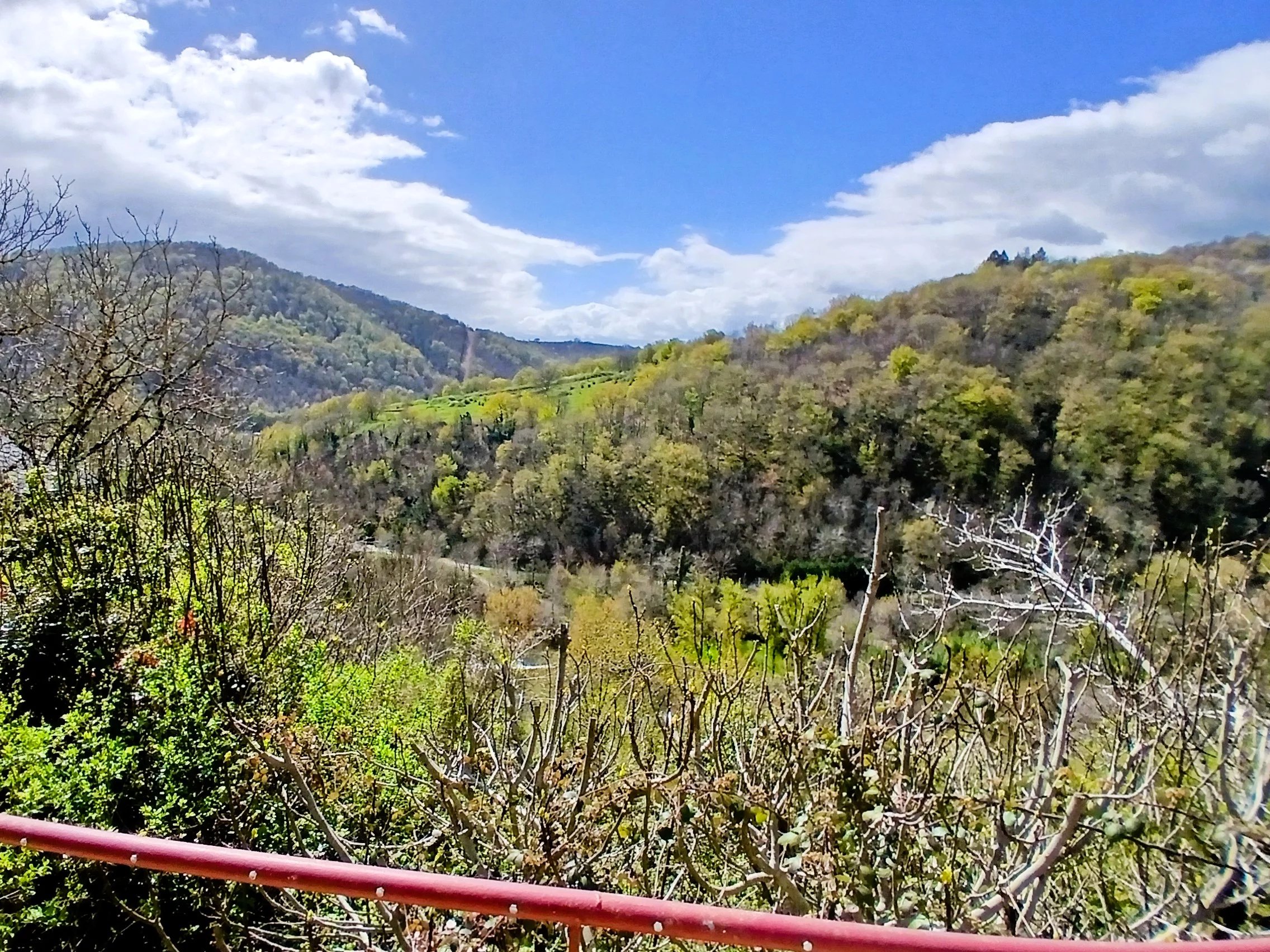 Charming house with exceptional views – great renovation potential – 96 m², Midi-Pyrénées – France – BVI85480