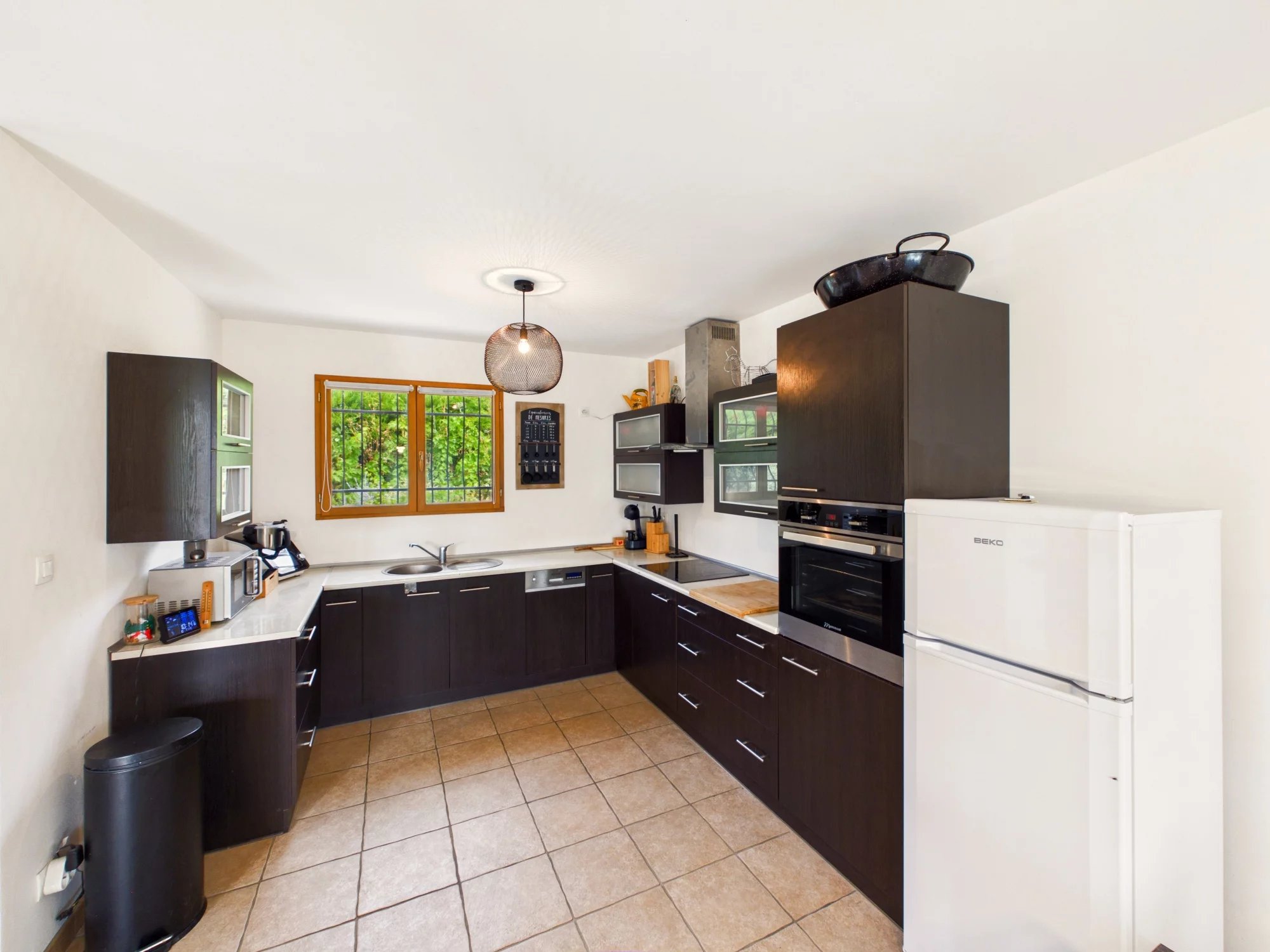 Modern house in rural setting, Languedoc-Roussillon – France – BVI84748
