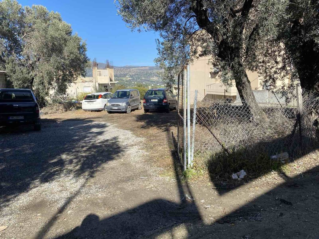 Land in Gazi, Heraklion Prefecture, Greece – GDOMV3