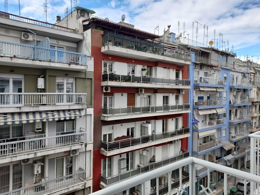 Flat in Center Of Thessaloniki, Thessaloniki – Municipality, Greece – GDOMV3