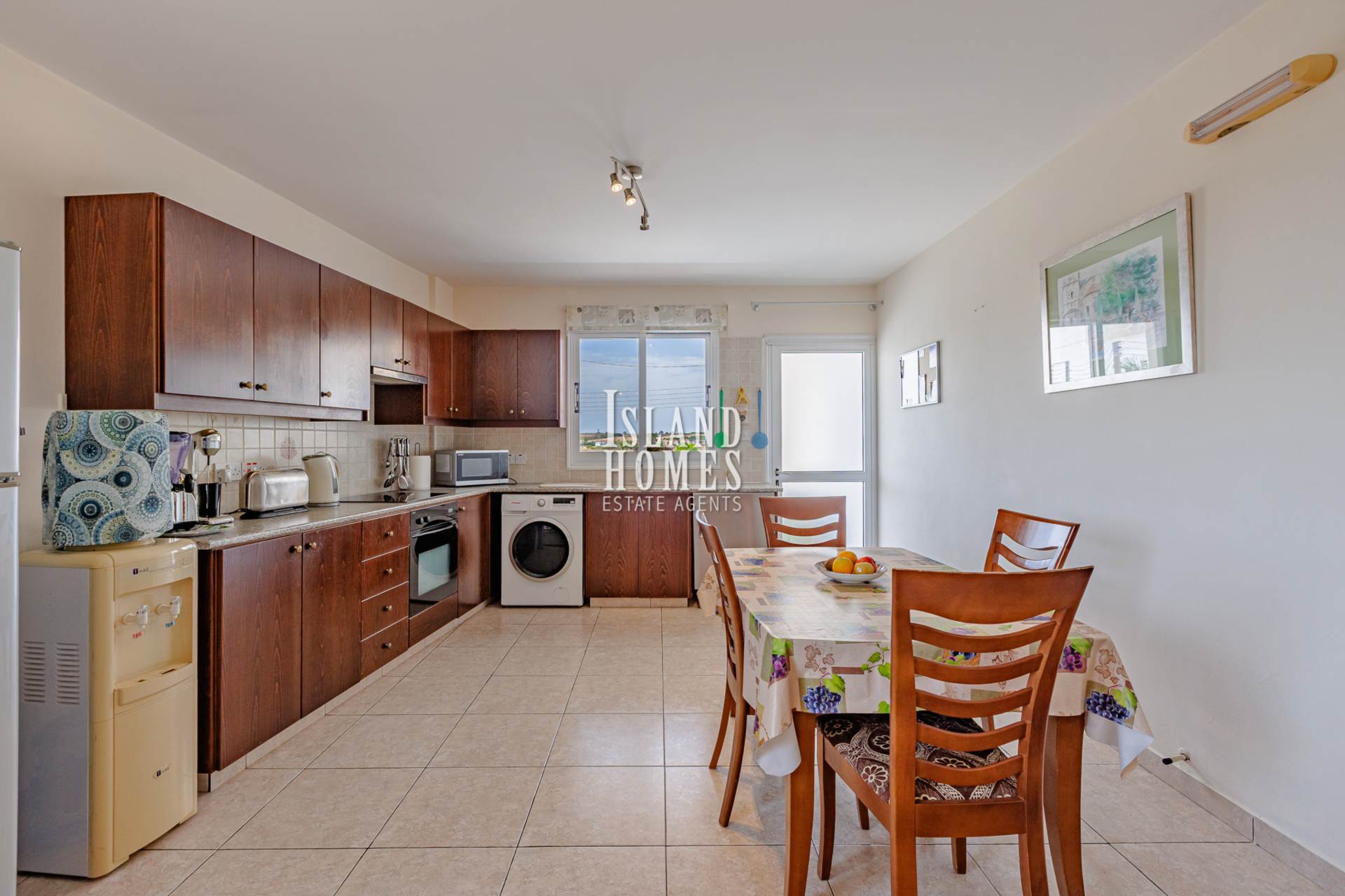 2 bedroom Apartment in Xylofagou, Larnaca, Cyprus – ApX101as