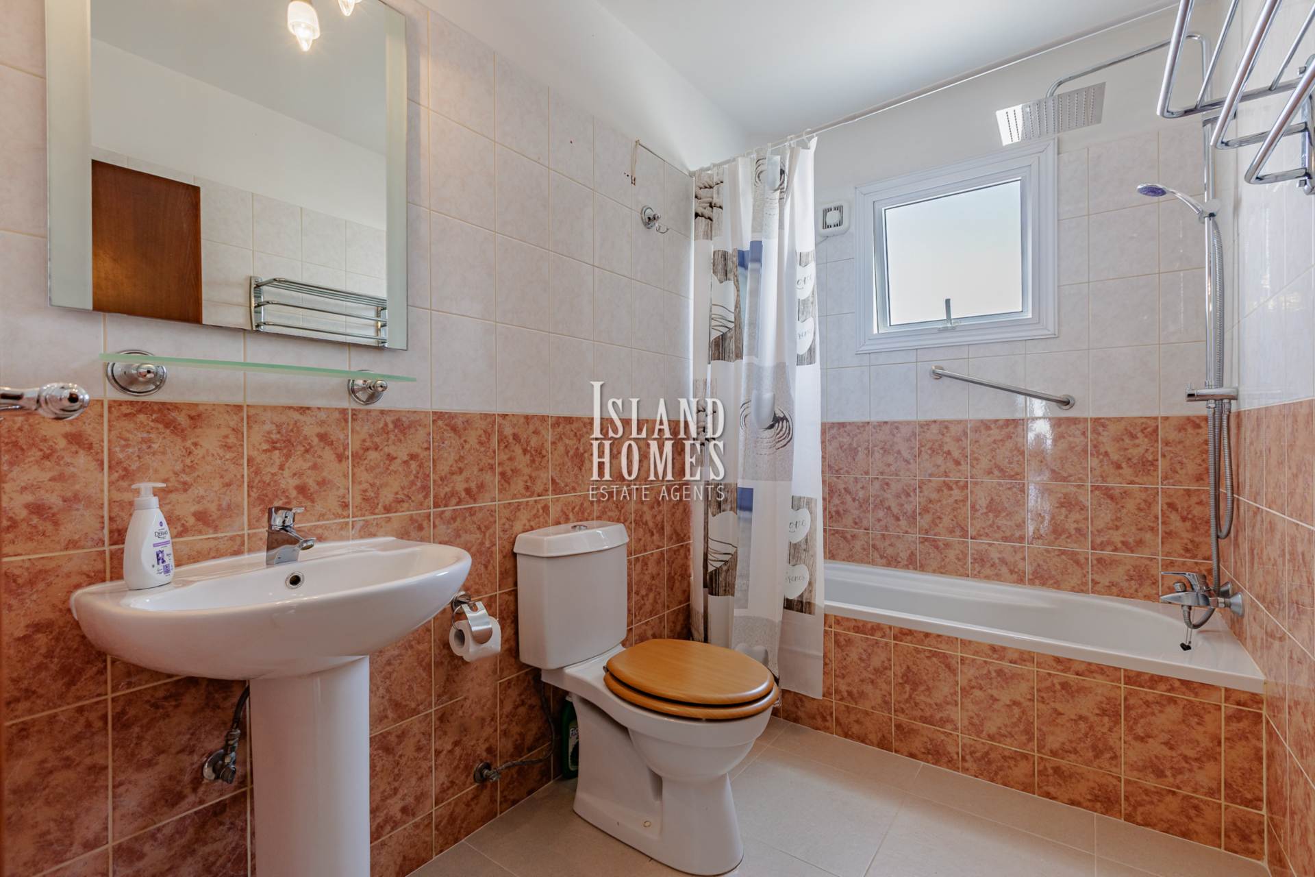 2 bedroom Apartment in Xylofagou, Larnaca, Cyprus – ApX101as
