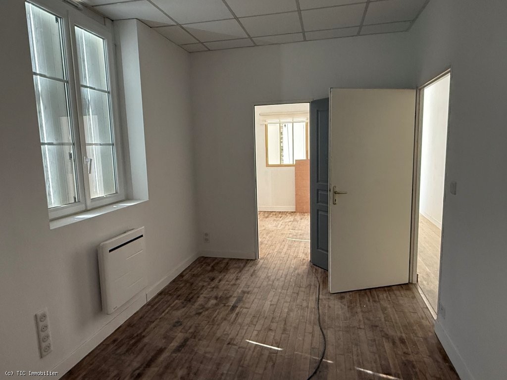 1 bedroom House in Ruffec, France – r7541