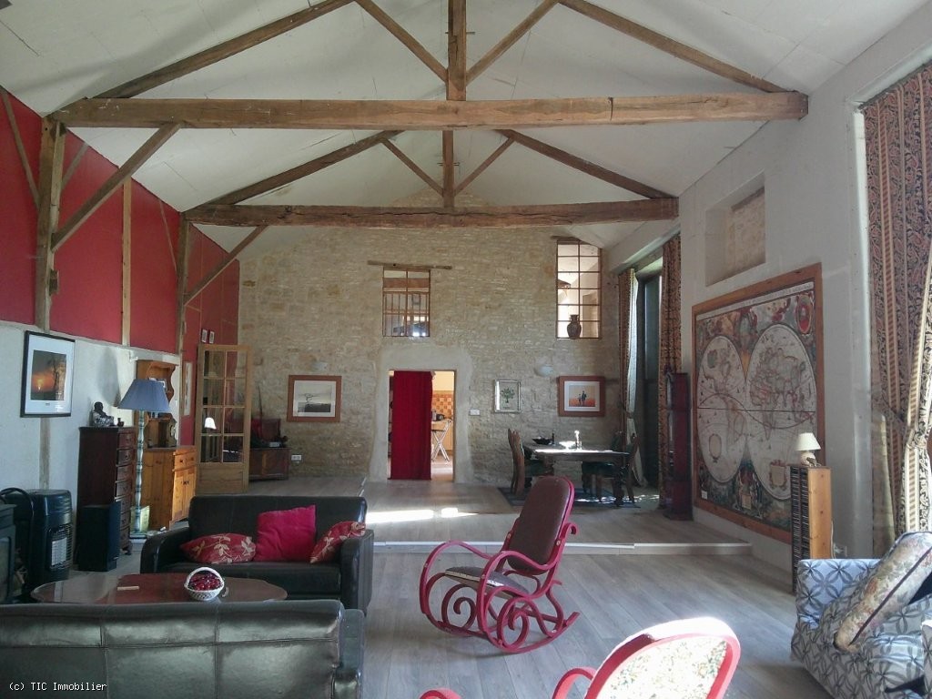 4 bedroom House in Sauze-Vaussais, Sauzé-Vaussais, France – r7504