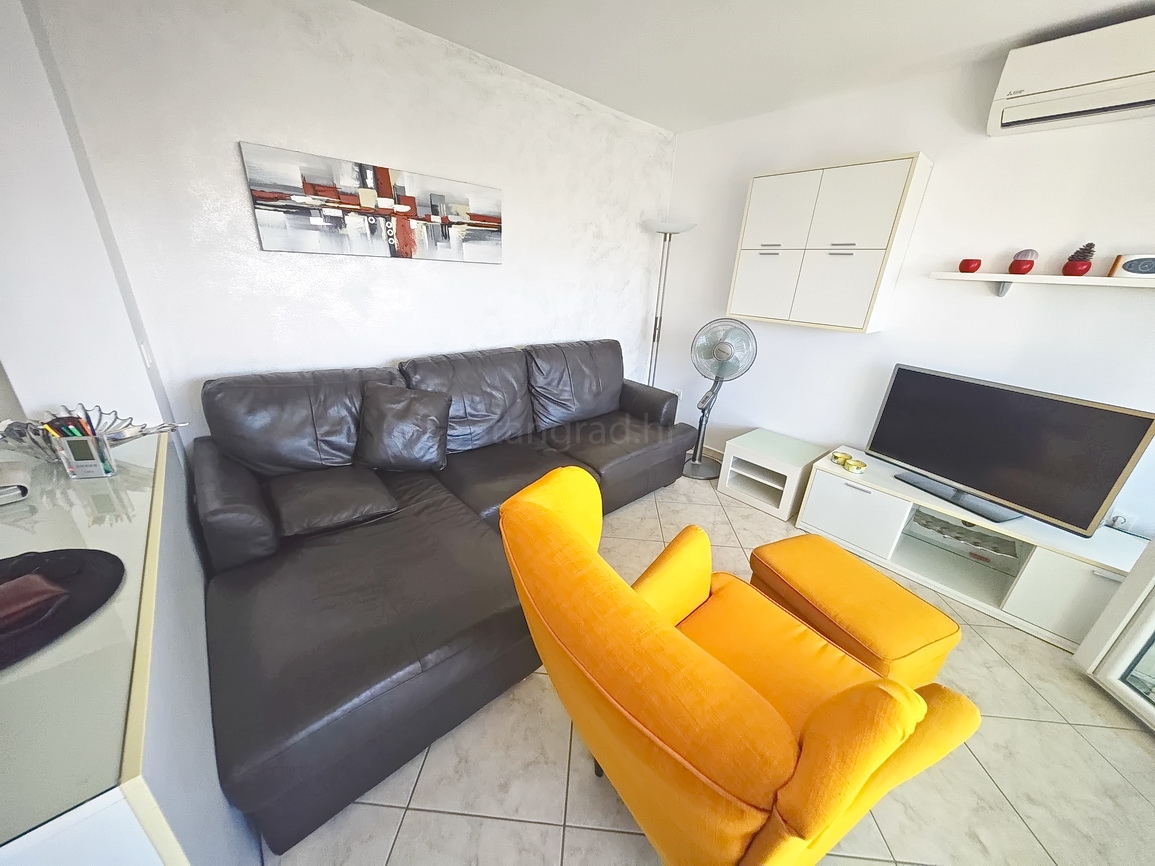 2 bedroom apartment in Krk, Croatia – 103472