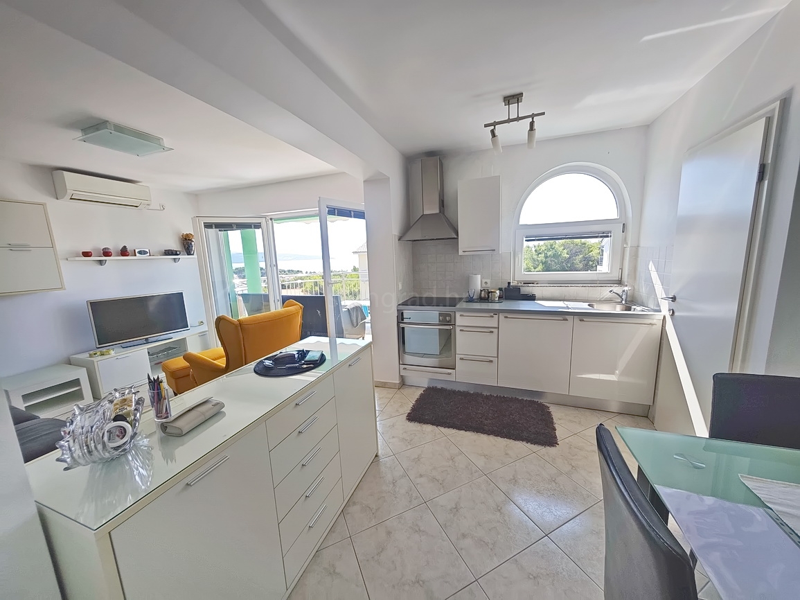 2 bedroom apartment in Krk, Croatia – 103472