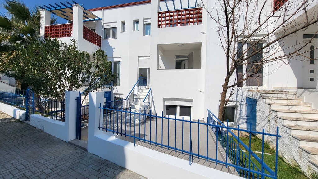 3 bedroom Maisonette in Nea Propontida, Chalkidiki, Greece – GDOMV3