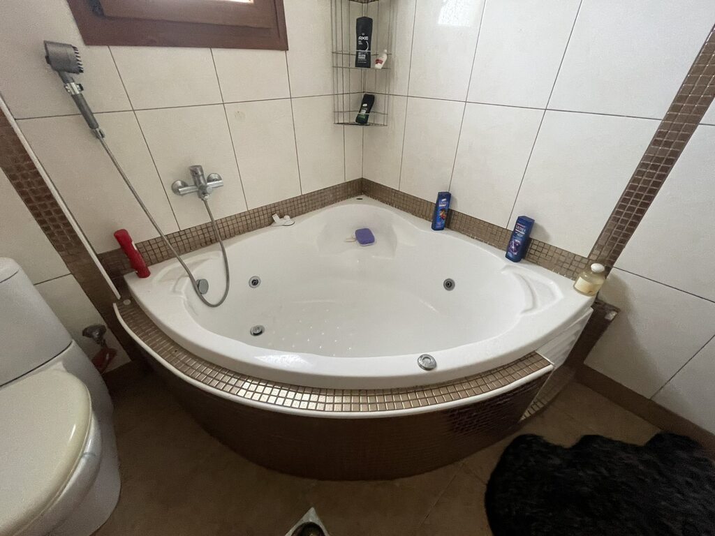 Complex in Kavala, Kavala Prefecture, Greece – 65644