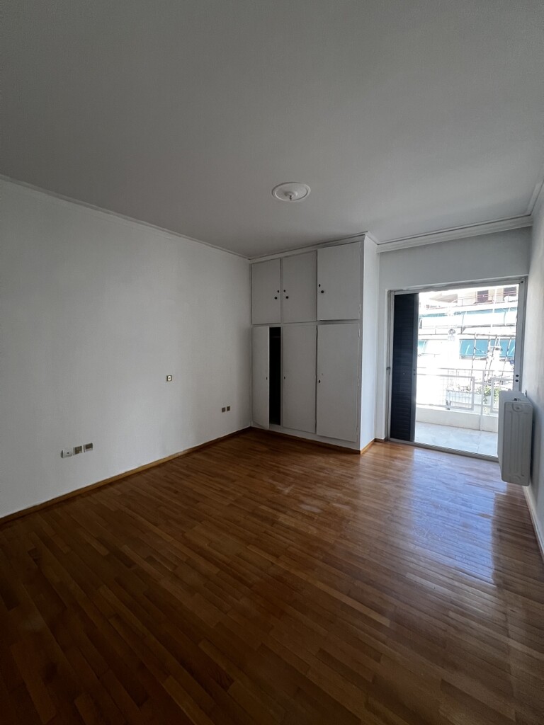 3 bedroom Flat in Zografou, Athens – Center, Greece – 65594