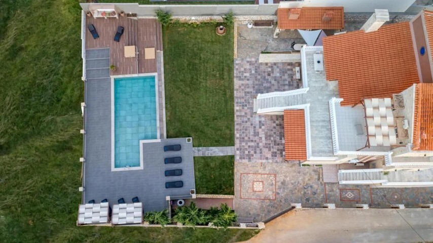 Villa in Platanias, Chania Prefecture, Greece – 65530