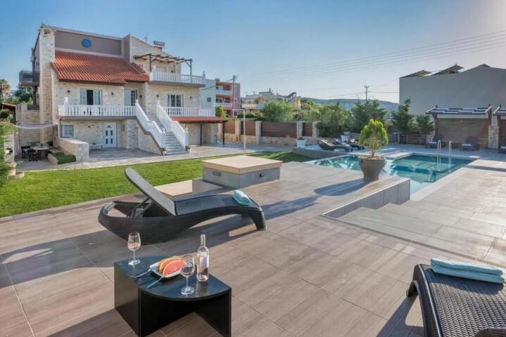 Villa in Platanias, Chania Prefecture, Greece – 65530