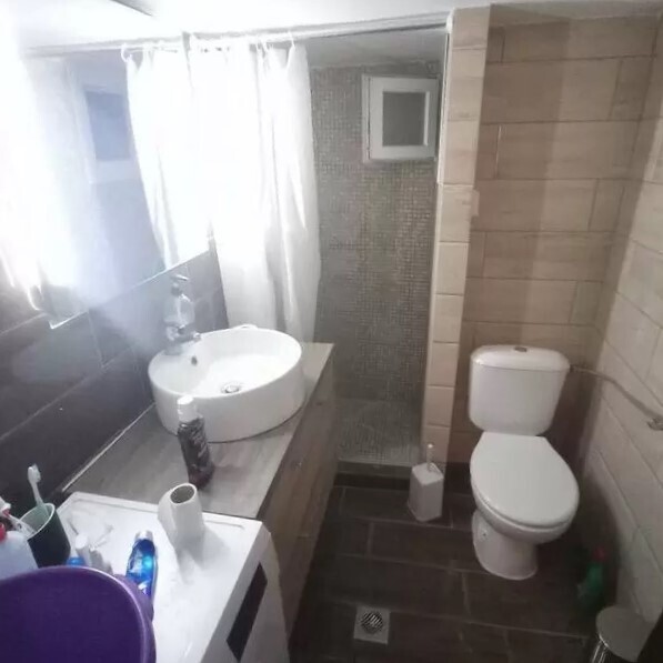3 bedroom Flat in Sikies, Thessaloniki – Suburbs, Greece – 65484