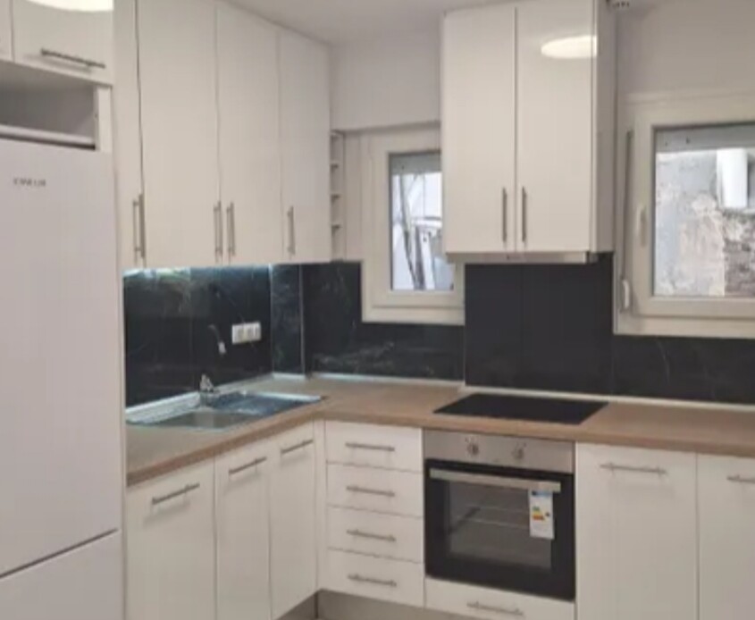 2 bedroom Flat in Center Of Thessaloniki, Thessaloniki – Municipality, Greece – GDOMV3