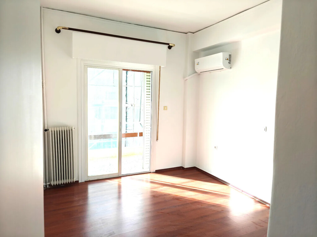 2 bedroom Flat in Glyfada, Athens – South, Greece – 65372