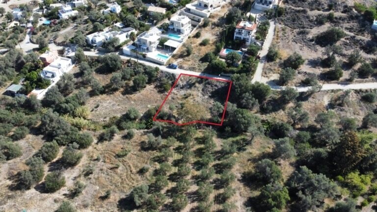 Land in Timpaki, Heraklion Prefecture, Greece – GDOMV3