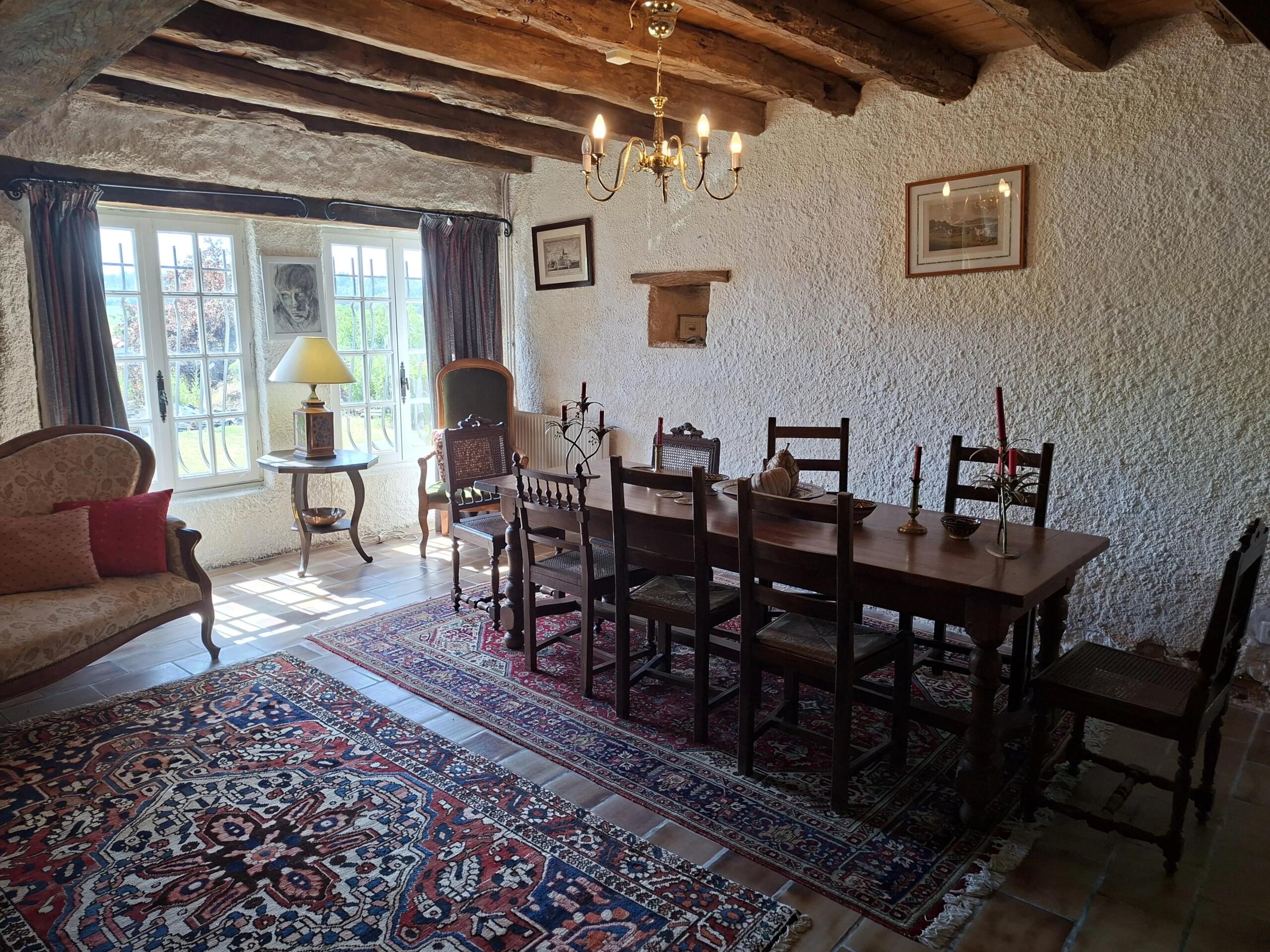 Historic village house with a beautiful courtyard swimming pool, Aquitaine – France – BVI85409