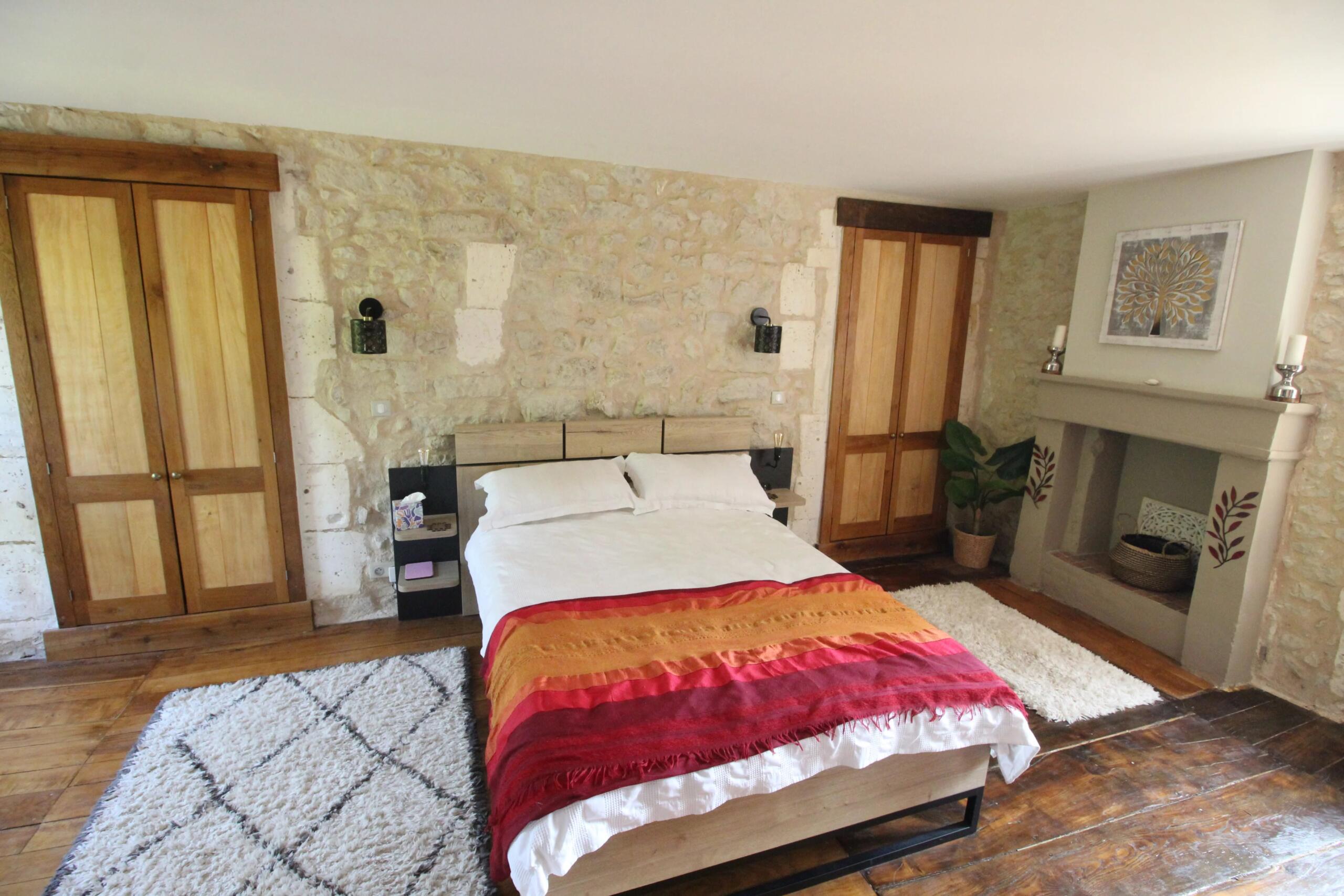 Mill conversion with four bedrooms, large garden, pool and barn, Aquitaine – France – BVI84965