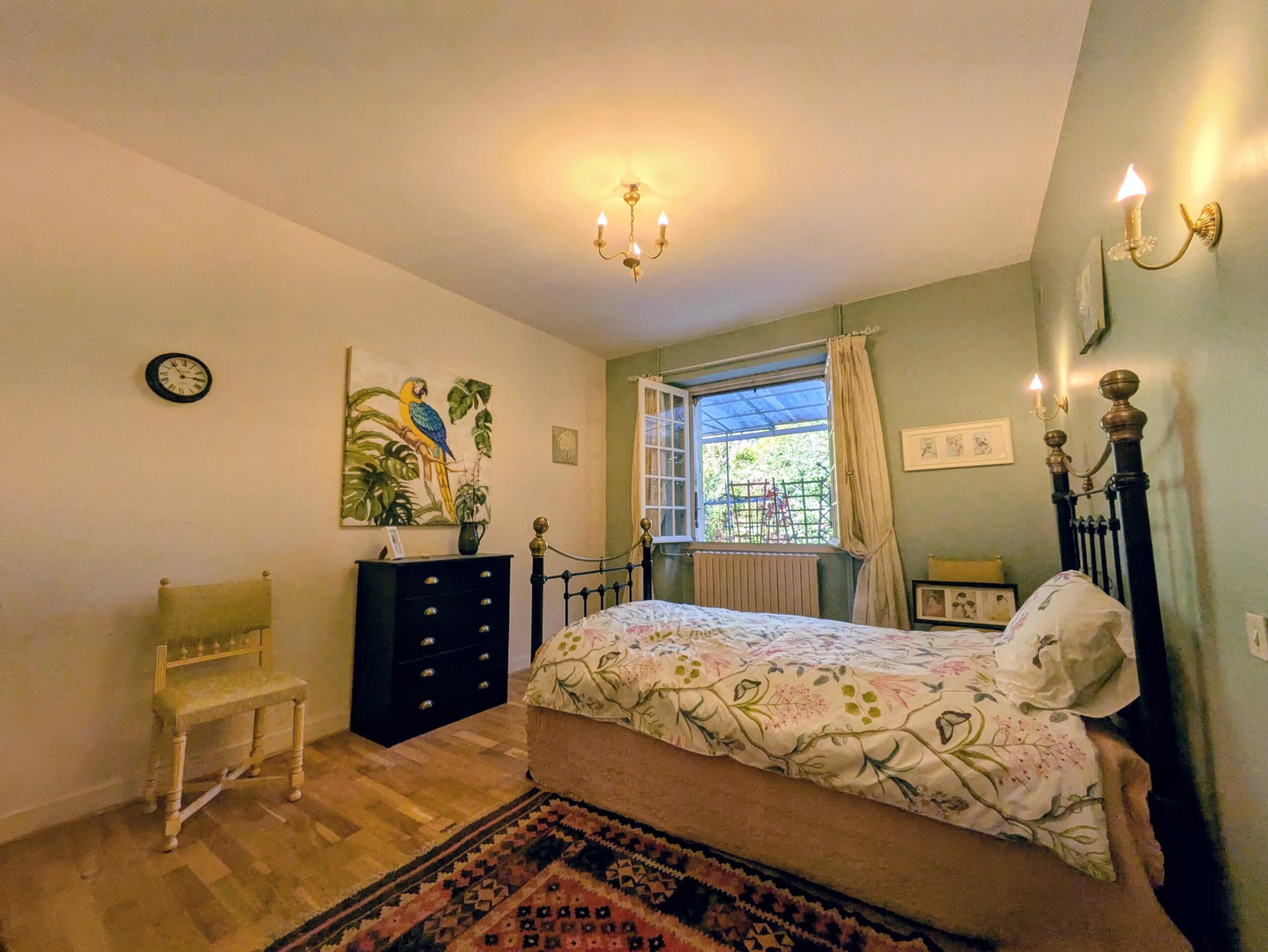Spacious Périgourdine home with detached two-storey outbuilding, Aquitaine – France – BVI86464