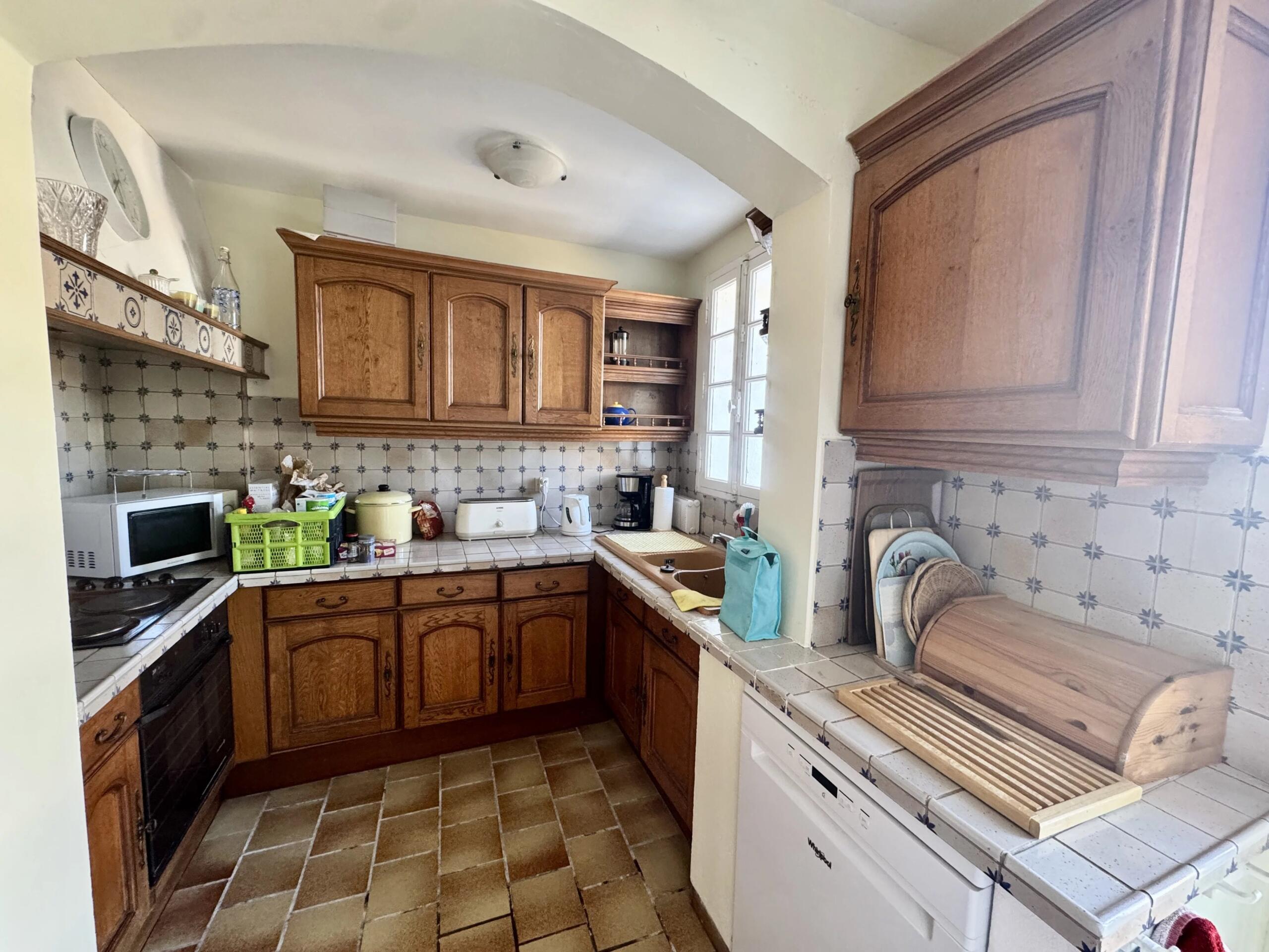 Charming 3-home with pool and guest apartment in popular village, Aquitaine – France – BVI85778
