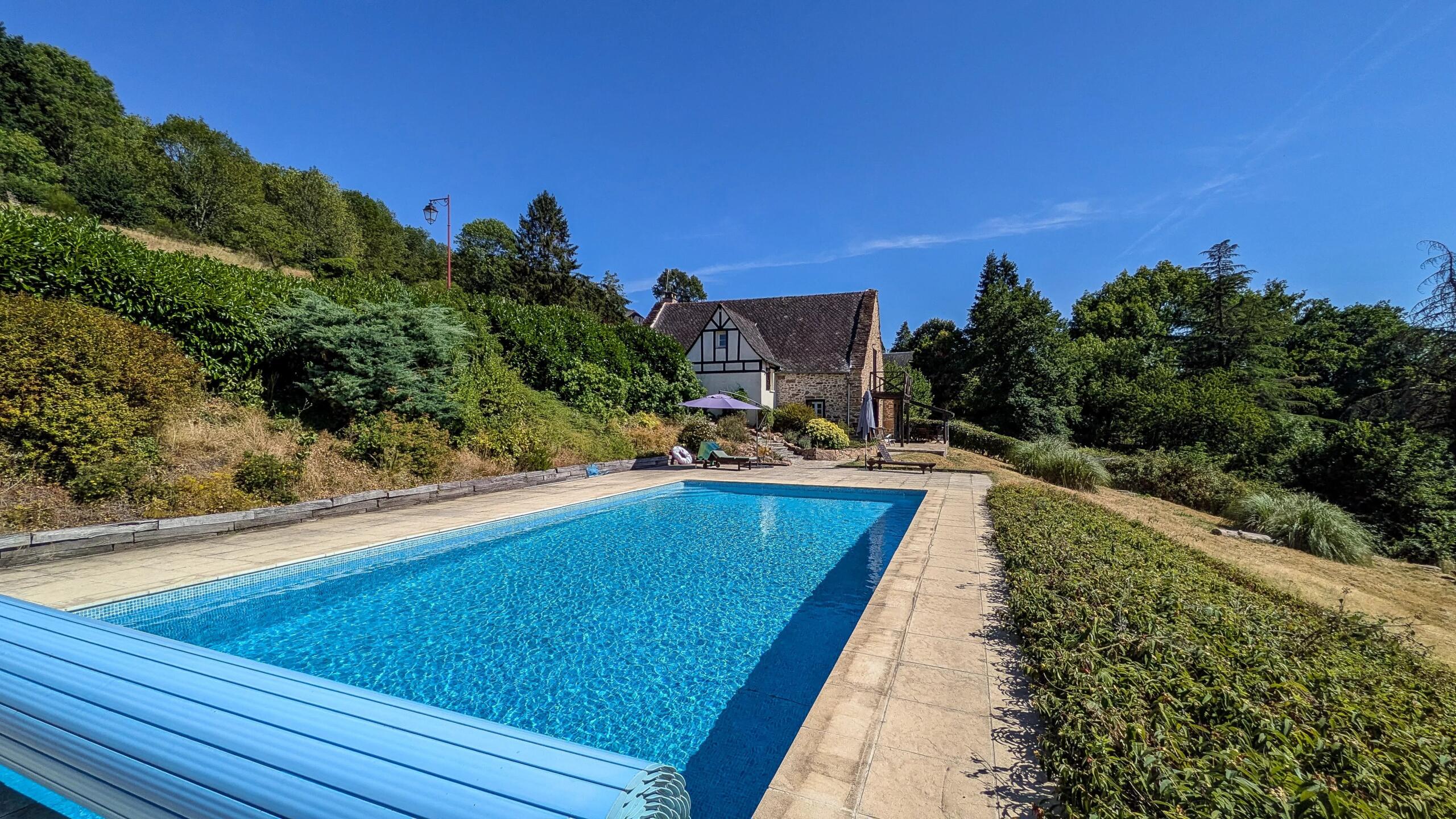 Charming 4-bedroom stone house with Pool and Panoramic Views in Aubazine, Limousin – France – BVI84943